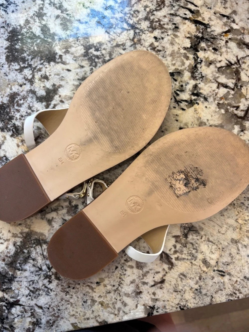 MICHAEL Michael Kors White Leather Thong Sandals Gold Logo Size 8M
